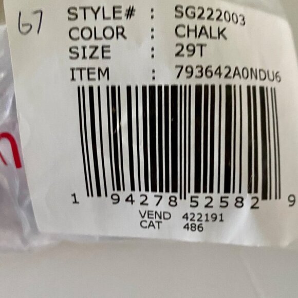 Skinnygirl Mid Rise Skinny Crop Jeans Women's Size 8 Tall Chalk White NEW NWT - Picture 10 of 11